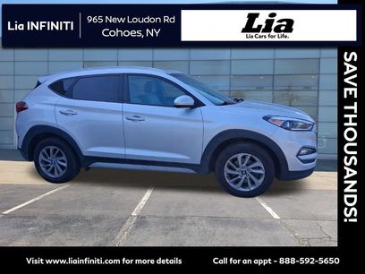 Used 2017 Hyundai Tucson SE w/ SE Popular Package 02