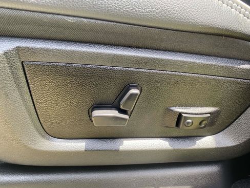 Used 2024 RAM 2500 Laramie w/ Safety Group AWD/4WD image 14