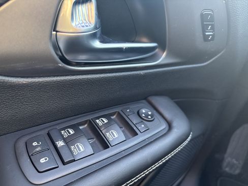 New 2026 Chrysler Pacifica Select image 22