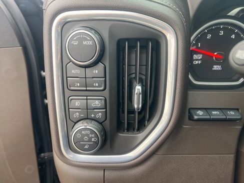 Certified 2021 Chevrolet Silverado 1500 LTZ w/ LTZ Premium Package image 19