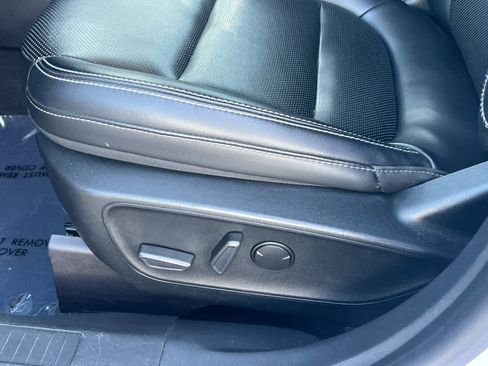 Certified 2021 Ford Escape SEL image 28