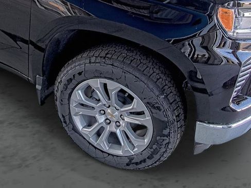 New 2026 Chevrolet Silverado 1500 LTZ AWD/4WD image 16