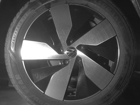 Used 2025 Volkswagen Taos S image 15