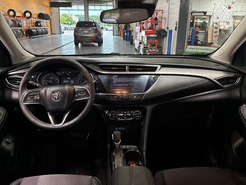 Used 2022 Buick Encore GX Select FWD image 13