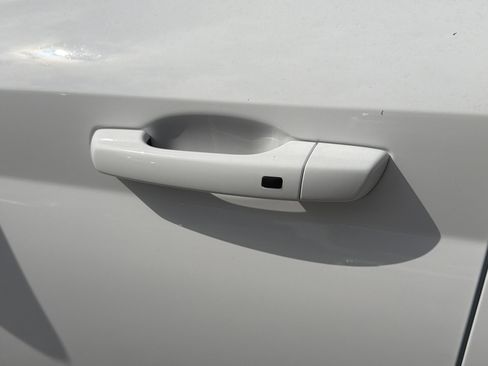 New 2026 Hyundai Venue SEL FWD image 59