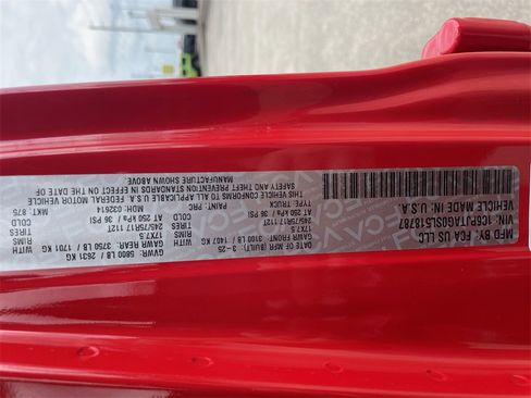 New 2025 Jeep Gladiator Sport image 26