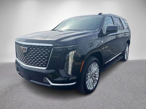 Used 2025 Cadillac Escalade Premium Luxury AWD/4WD image 11