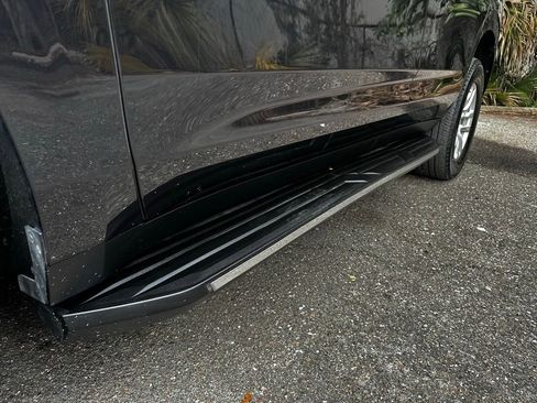 Used 2024 Chevrolet Tahoe LS RWD image 8