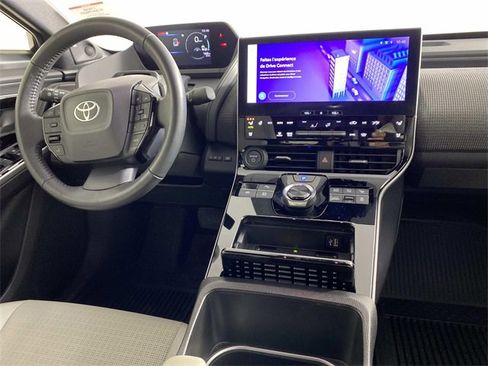 Used 2024 Toyota bZ4X Limited image 14