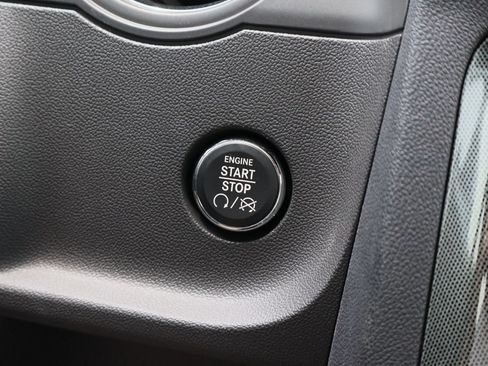 Used 2008 Dodge Challenger SRT8 RWD image 23