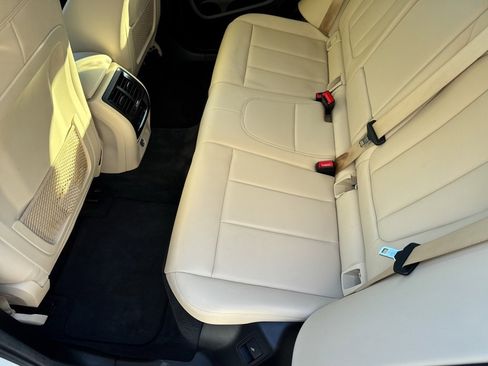 Used 2019 BMW X3 sDrive30i image 14