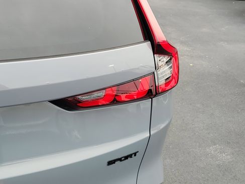 Used 2024 Honda CR-V Sport image 11