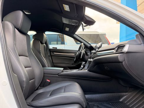 Used 2021 Honda Accord Sport image 22