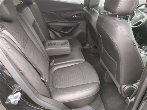 Used 2022 Buick Encore Preferred w/ Safety Package image 20