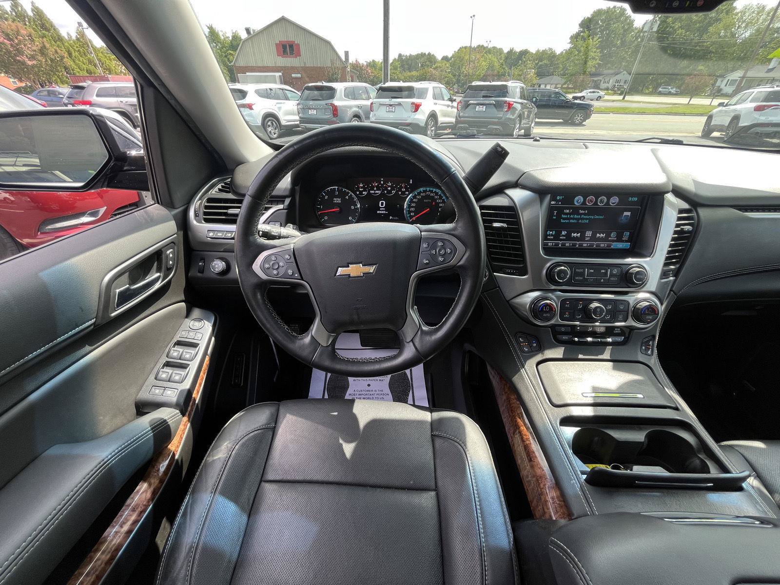 Used 2019 Chevrolet Tahoe Premier AWD/4WD image 6