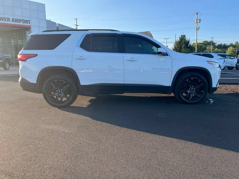 Used 2019 Chevrolet Traverse LT FWD image 9