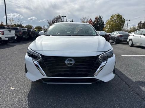 New 2025 Nissan Sentra SV w/ SV Premium Package image 3