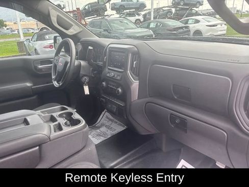 Used 2019 Chevrolet Silverado 1500 W/T w/ WT Convenience Package AWD/4WD image 9