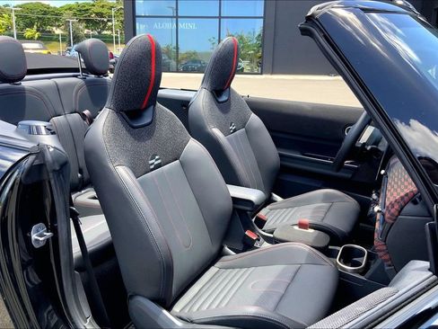 Used 2026 MINI Cooper S FWD image 7