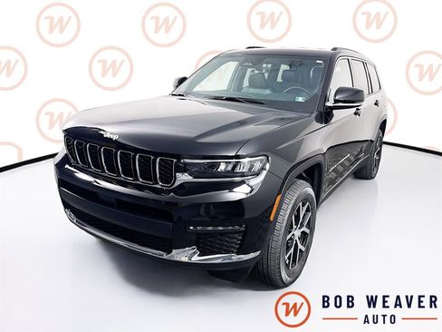 New 2025 Jeep Grand Cherokee L Limited w/ Trailer Tow Package image 3