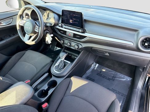 Used 2023 Kia Forte LXS image 15