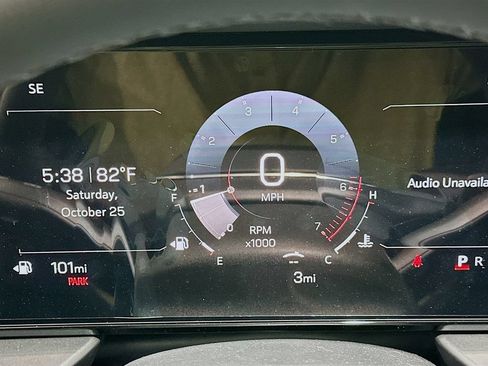 Used 2026 GMC Terrain Elevation w/ Elevation Premium Package FWD image 12
