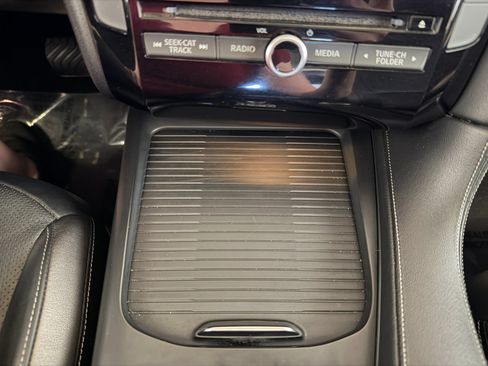 Used 2019 INFINITI QX50 Essential AWD/4WD image 27
