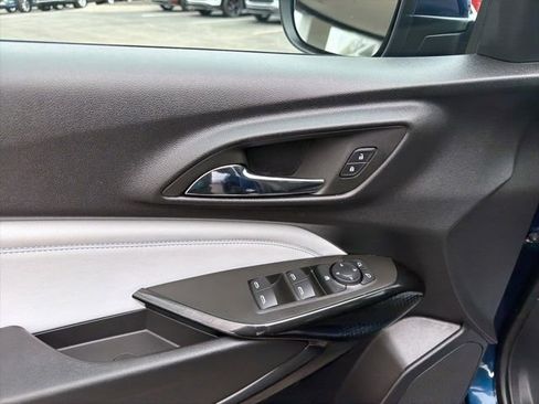 Used 2024 Chevrolet Trax LT w/ Driver Confidence Package image 31