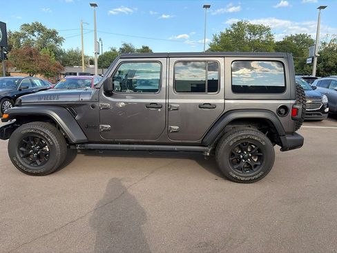 Used 2021 Jeep Wrangler Unlimited Sport AWD/4WD image 8