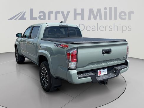 Certified 2023 Toyota Tacoma TRD Sport AWD/4WD image 3