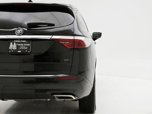 Used 2022 Buick Enclave Essence w/ Experience Buick Package image 9