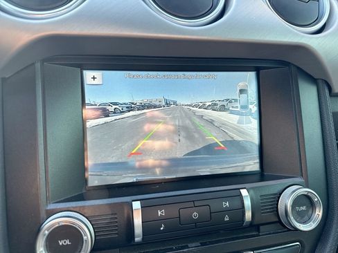 Used 2018 Ford Mustang GT Premium RWD image 15