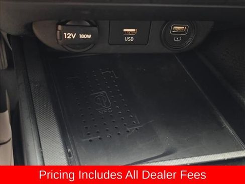 Certified 2023 Hyundai Elantra Limited FWD image 25