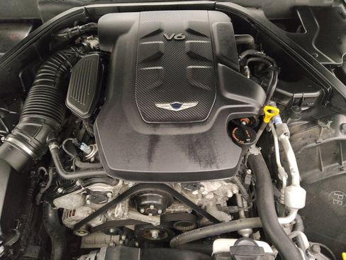 Used 2018 Genesis G80 3.8 w/ Option Group 03 image 30