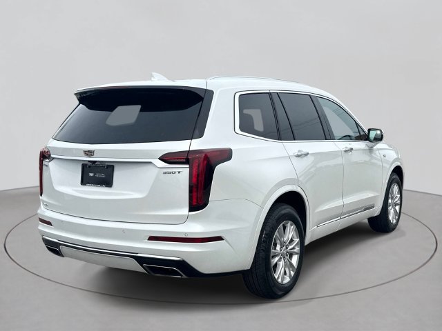 Certified 2024 Cadillac XT6 Luxury w/ LPO, Floor Liner Package AWD/4WD image 36