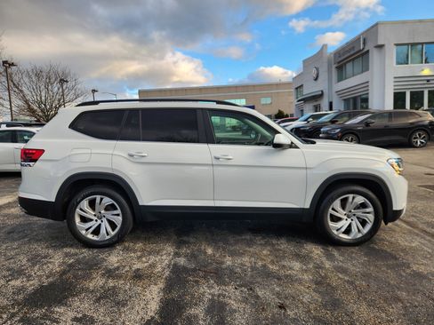 Certified 2023 Volkswagen Atlas SE w/ Panoramic Sunroof Package image 6