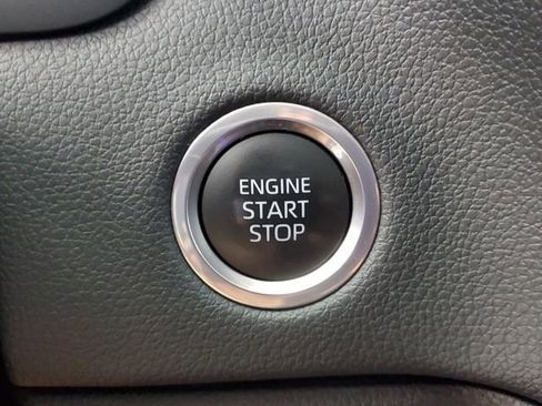 Used 2022 Toyota Tundra Limited RWD image 31