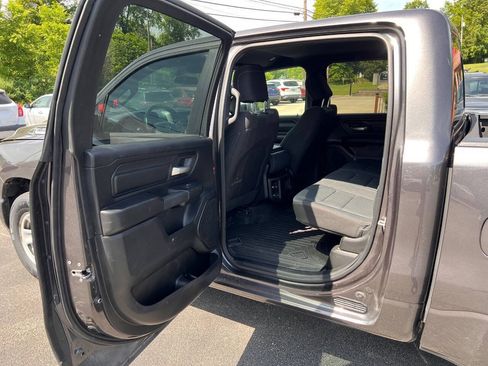 Used 2023 RAM 1500 Tradesman AWD/4WD image 21