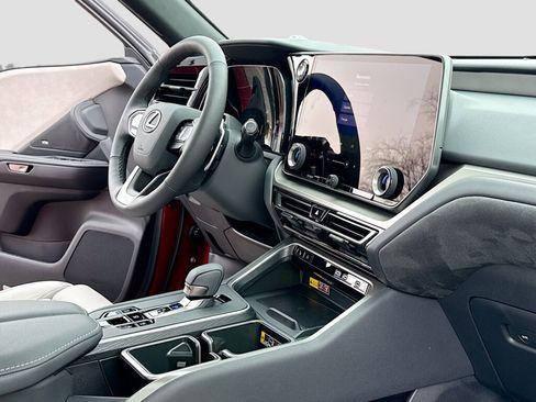 New 2026 Lexus TX 350 AWD image 5