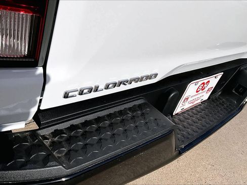 Used 2023 Chevrolet Colorado W/T image 29