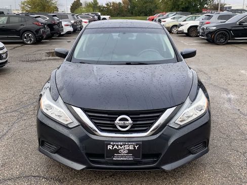 Used 2016 Nissan Altima 2.5 S w/ Power Driver Seat Package image 9