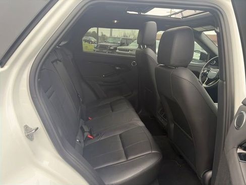 Used 2024 Land Rover Range Rover Evoque S image 37
