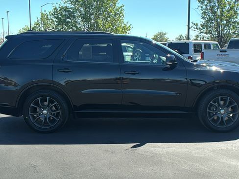 Used 2018 Dodge Durango R/T w/ Technology Group image 2