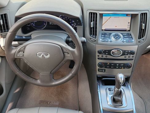 Used 2011 INFINITI G37 Journey w/ Premium Pkg RWD image 31