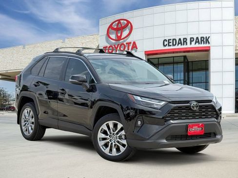 Used 2025 Toyota RAV4 XLE Premium FWD image 1