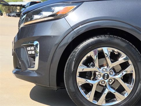Used 2019 Kia Sorento SX image 5