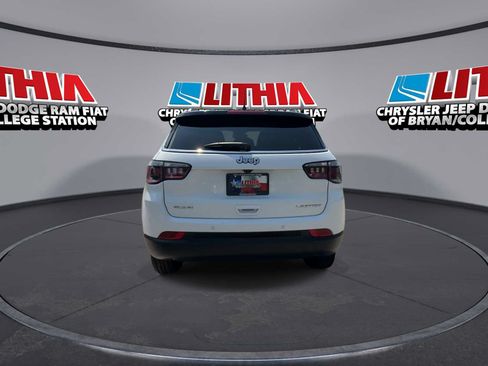 Used 2026 Jeep Compass Limited AWD/4WD image 7