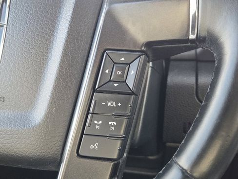 Used 2017 Lincoln Navigator L Select image 30