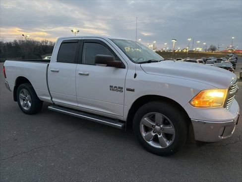 Used 2017 RAM 1500 Big Horn image 10