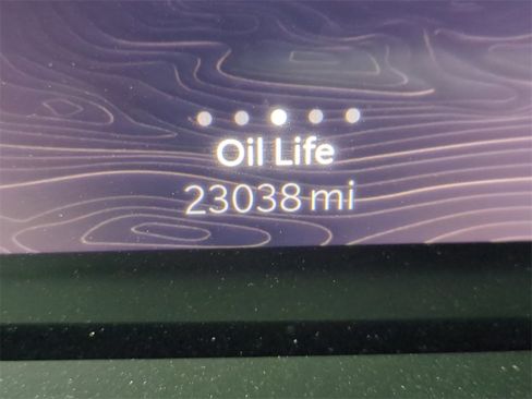 Used 2023 Jeep Grand Cherokee Laredo image 31